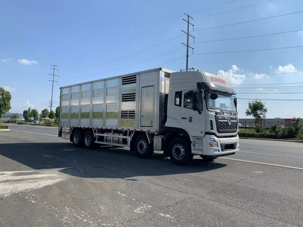 神綠SLV5310CCQD6畜禽運輸車（9.6米）