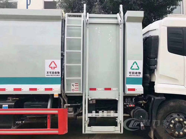 東風天錦分撿垃圾車