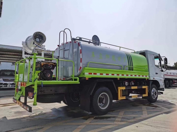 東風(fēng)華神F5多功能抑塵車(12方)