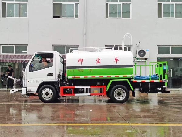 凱馬藍(lán)牌多功能抑塵車